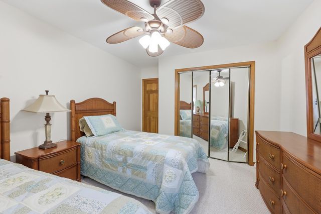 879 Kittiwake Ln., Murrells Inlet, SC 29576