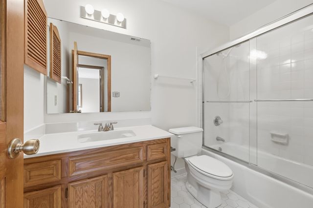 879 Kittiwake Ln., Murrells Inlet, SC 29576