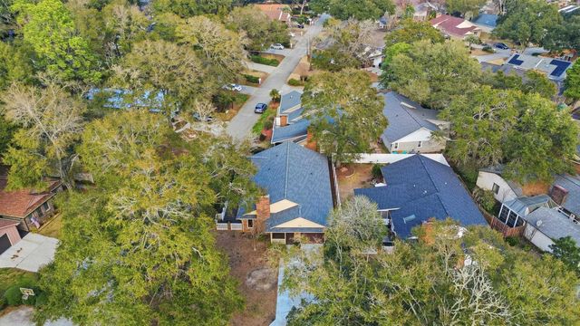 879 Kittiwake Ln., Murrells Inlet, SC 29576