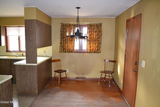 984 State Street, Albany, NY 12203