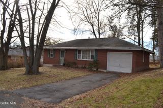 984 State Street, Albany, NY 12203