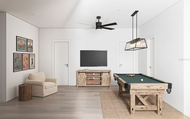 10 LIME STREET, Palm Harbor, FL 34683