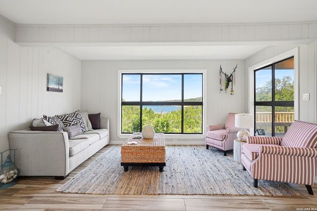 1820 Triple Peak, Canyon Lake, TX 78133