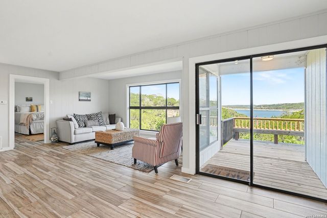 1820 Triple Peak, Canyon Lake, TX 78133