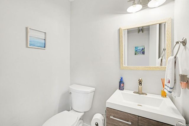 1820 Triple Peak, Canyon Lake, TX 78133