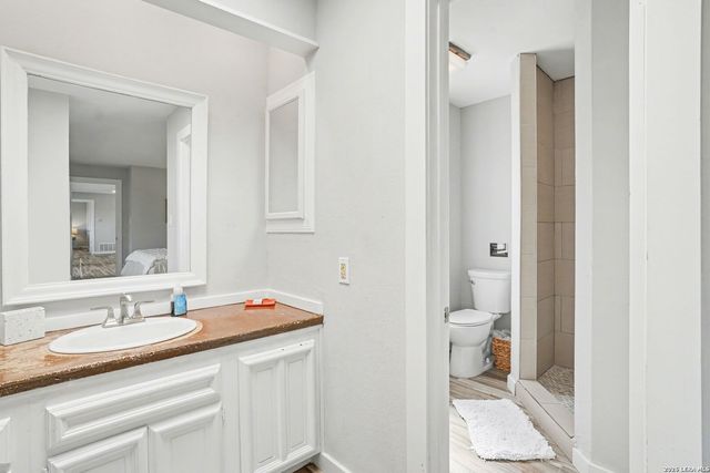 1820 Triple Peak, Canyon Lake, TX 78133