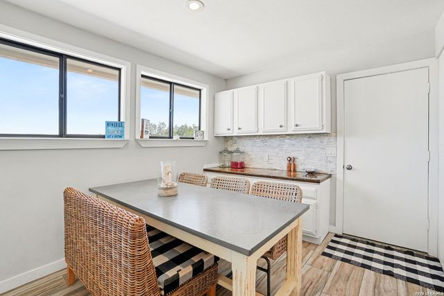 1820 Triple Peak, Canyon Lake, TX 78133