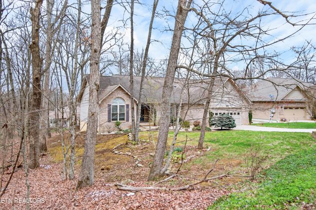 183 Trentwood Drive, Crossville, TN 38558