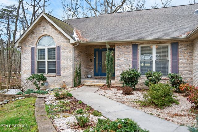 183 Trentwood Drive, Crossville, TN 38558