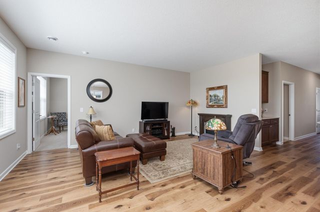 1157 Fabel Lane, Waconia, MN 55387