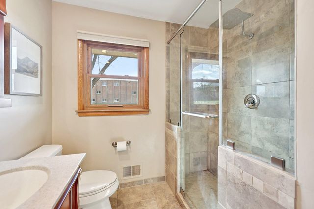 4740 Virginia Avenue N, New Hope, MN 55428