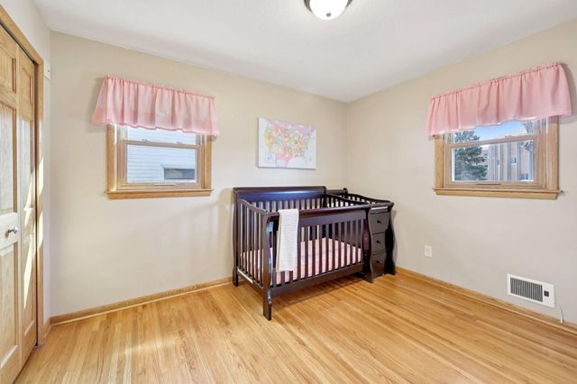 4740 Virginia Avenue N, New Hope, MN 55428