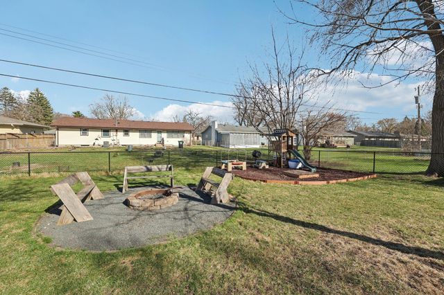 4740 Virginia Avenue N, New Hope, MN 55428