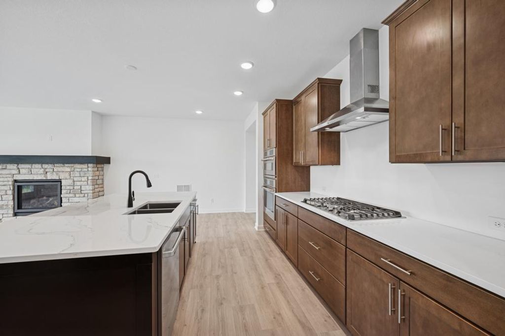 14825 108th Place N, Maple Grove, MN 55369 — photo 3