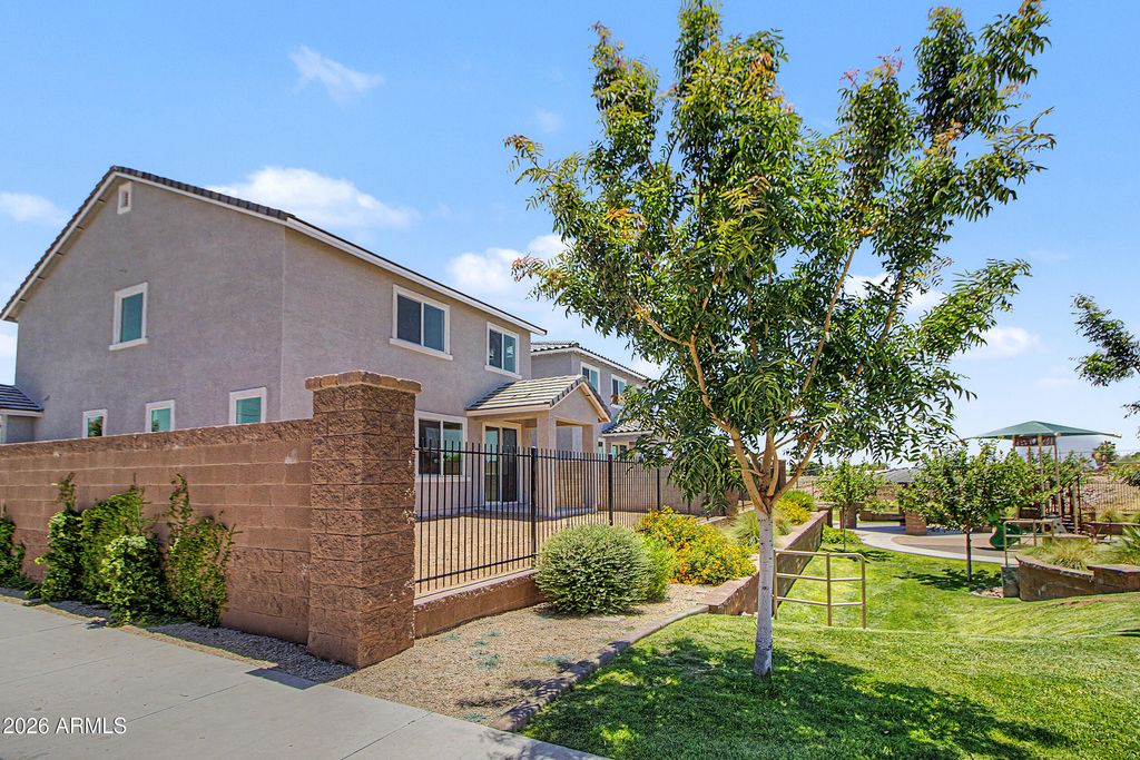 648 S DEL RANCHO Circle, Mesa, AZ 85208 — photo 4