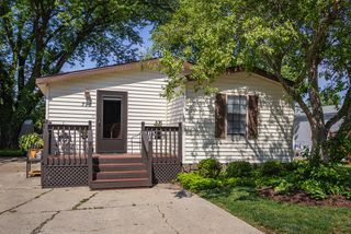 38569 N Sheridan Road 390, Beach Park, IL 60099