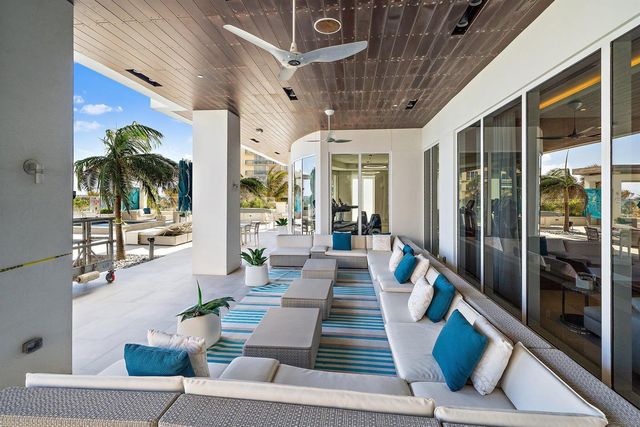 3730 N Ocean Drive 9d, Singer Island, FL 33404