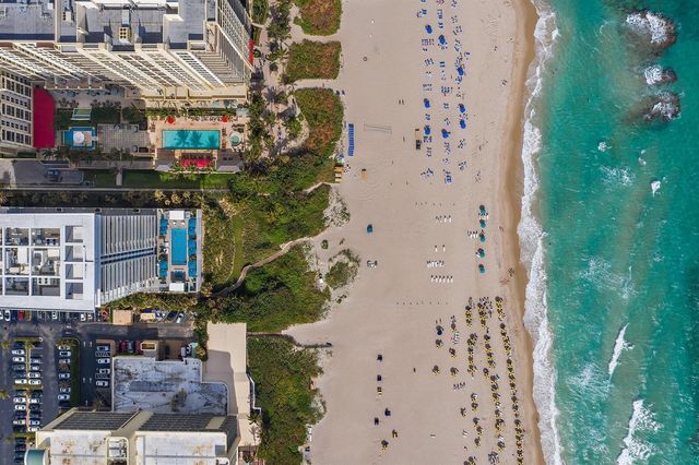 3730 N Ocean Drive 9d, Singer Island, FL 33404