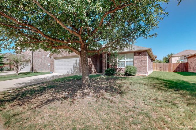 3957 Polar Brook Drive, Fort Worth, TX 76244