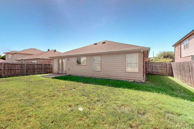 3957 Polar Brook Drive, Fort Worth, TX 76244