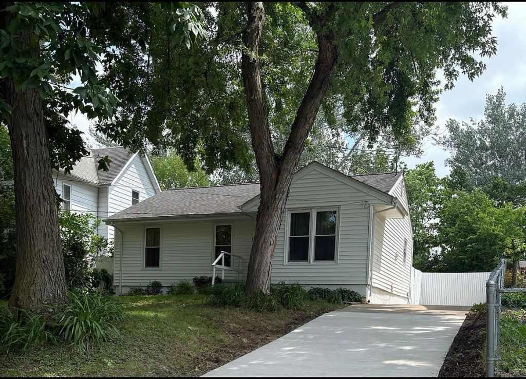 1334 Washington Avenue, Des Moines, IA 30314