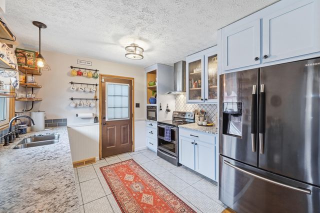 6 Hart Avenue, Winchester, KY 40391