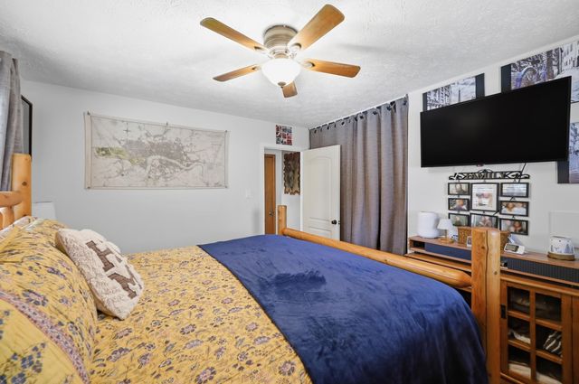 6 Hart Avenue, Winchester, KY 40391