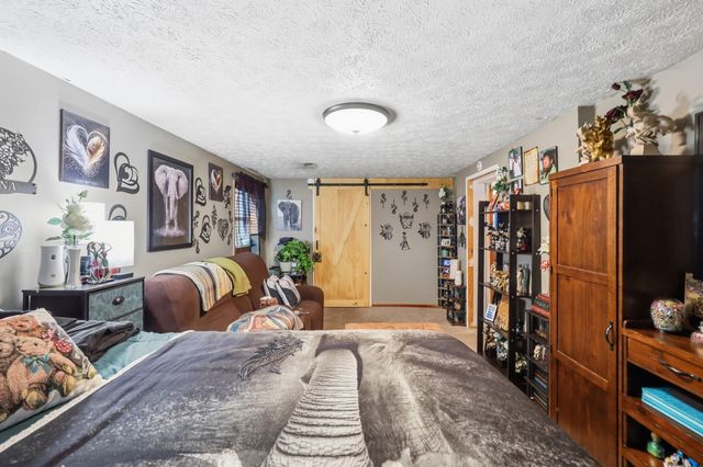 6 Hart Avenue, Winchester, KY 40391