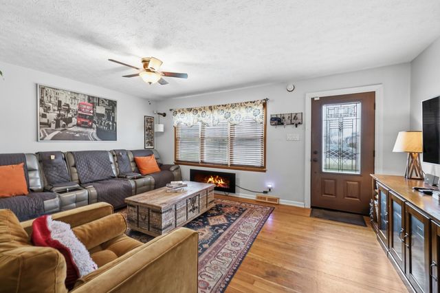 6 Hart Avenue, Winchester, KY 40391