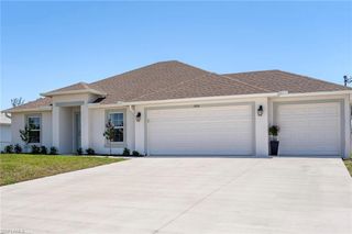 1900 NW 21st TER, Cape Coral, FL 33993