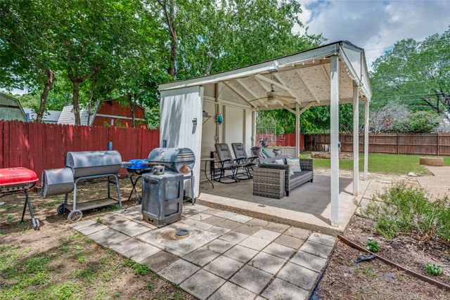 4325 Keeter Drive, North Richland Hills, TX 76180