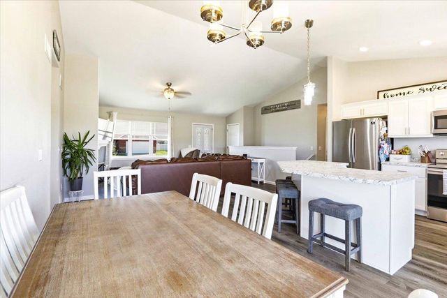 1421 21st Street, Baraboo, WI 53913