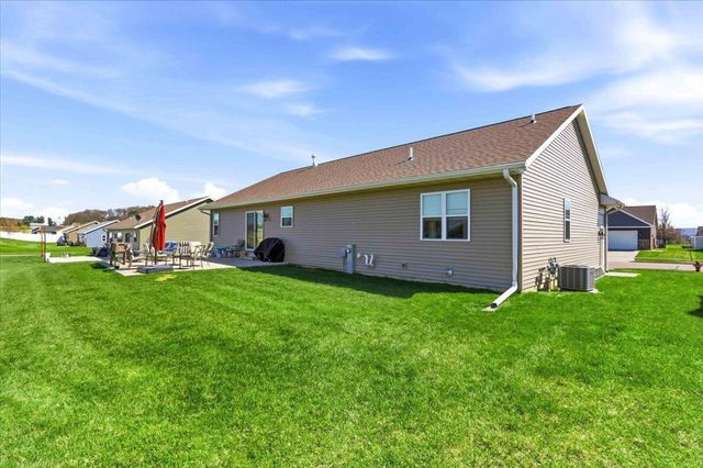 1421 21st Street, Baraboo, WI 53913