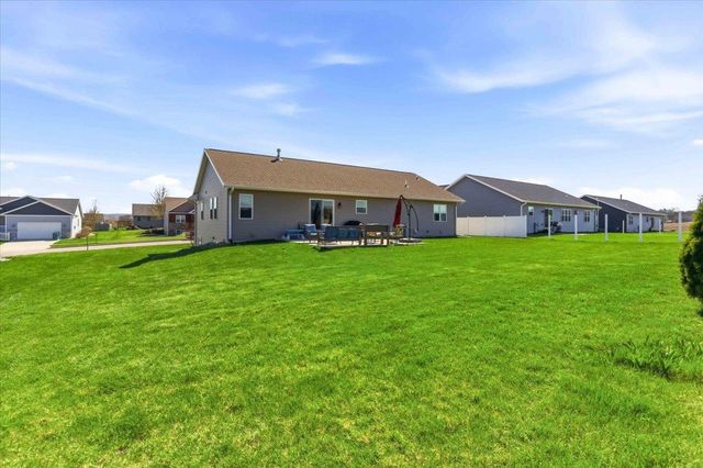 1421 21st Street, Baraboo, WI 53913