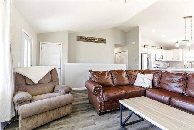 1421 21st Street, Baraboo, WI 53913