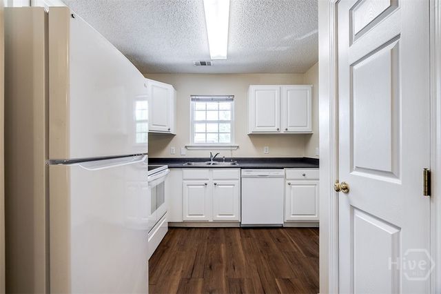 310 Tibet Avenue 52, Savannah, GA 31406