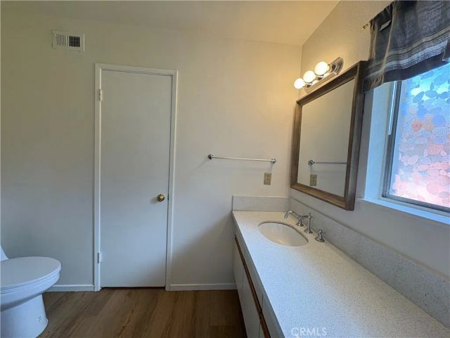 2125 W 236th Pl, Torrance, CA 90501