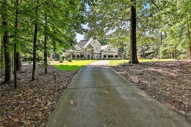 681 Ellison Rd, Tyrone, GA 30290