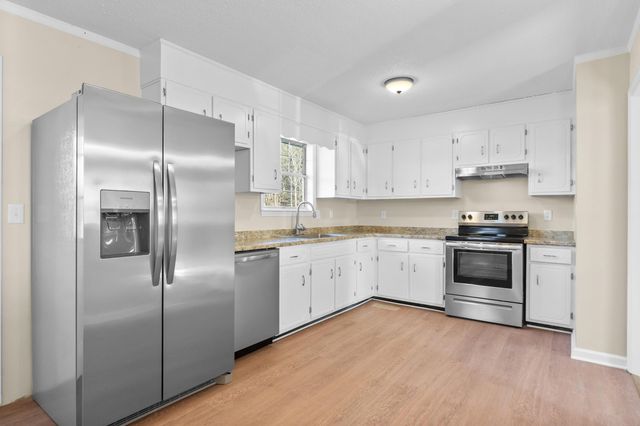 135 Cedar Point Lane, South Pittsburg, TN 37380