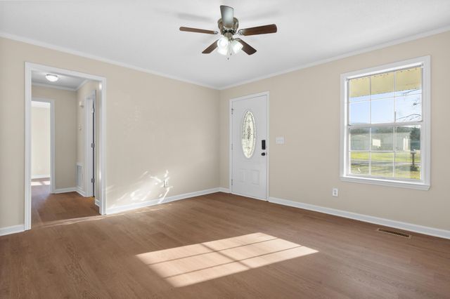 135 Cedar Point Lane, South Pittsburg, TN 37380