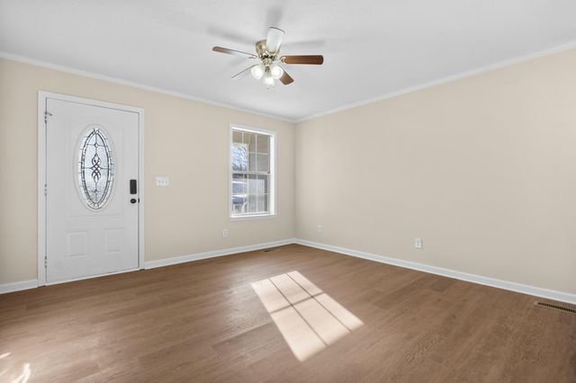 135 Cedar Point Lane, South Pittsburg, TN 37380