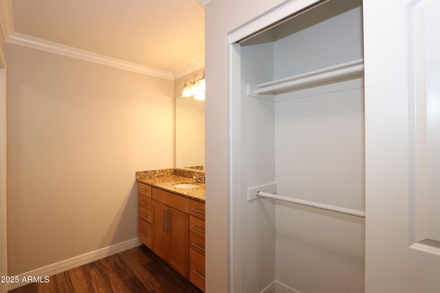 2025 E CAMPBELL Avenue 103, Phoenix, AZ 85016