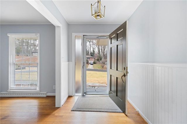 2017 Pine Hill NW Circle, Kennesaw, GA 30144