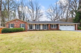 2017 Pine Hill NW Circle, Kennesaw, GA 30144