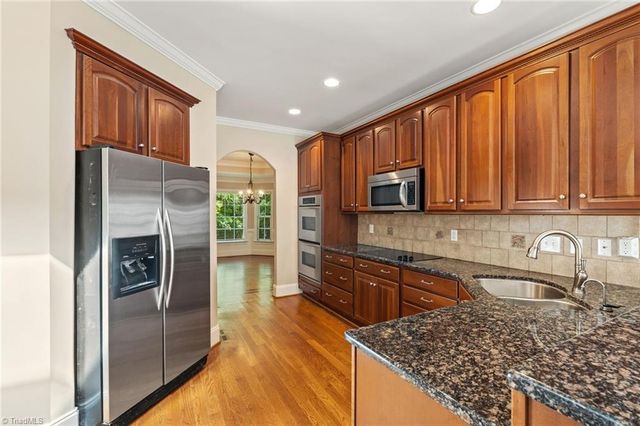 355 Rabbit Farm Trail, Advance, NC 27006