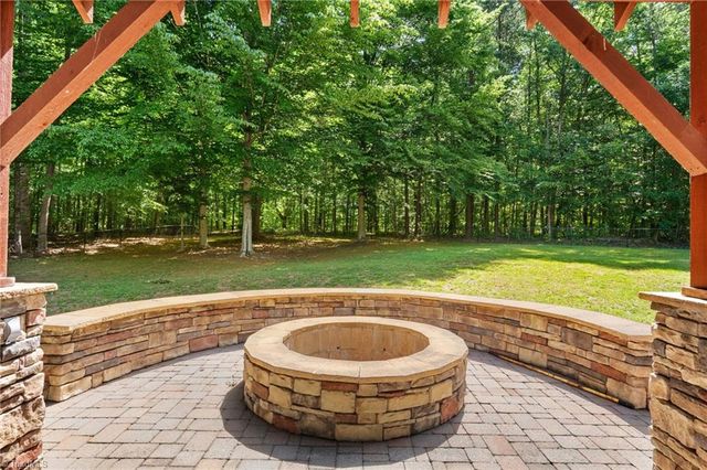 355 Rabbit Farm Trail, Advance, NC 27006