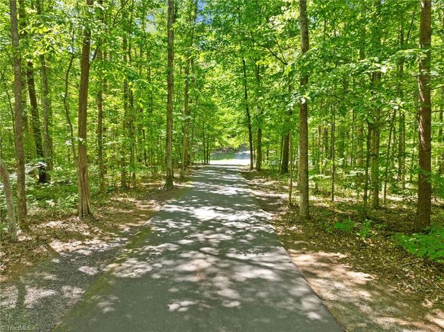 355 Rabbit Farm Trail, Advance, NC 27006