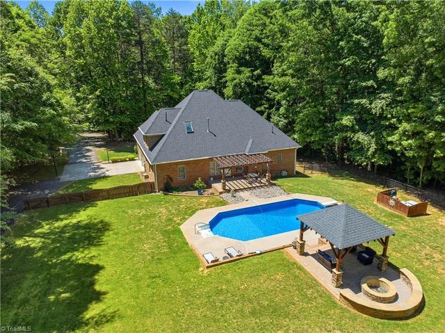 355 Rabbit Farm Trail, Advance, NC 27006