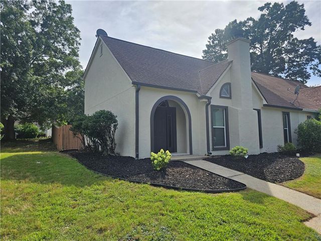 4128 Lake Mist Drive, Kennesaw, GA 30144