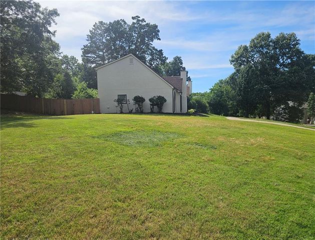 4128 Lake Mist Drive, Kennesaw, GA 30144